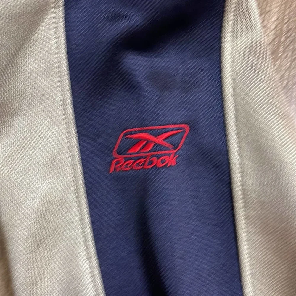 NFL Team Apparel Reebok New England Patriots Hoodie Men’s Size Medium - Picture 8 of 9